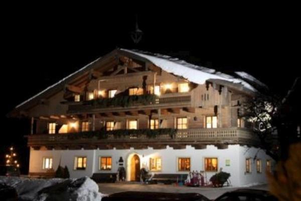 Erbhof Hinterrain Villa Леоганг Екстериор снимка